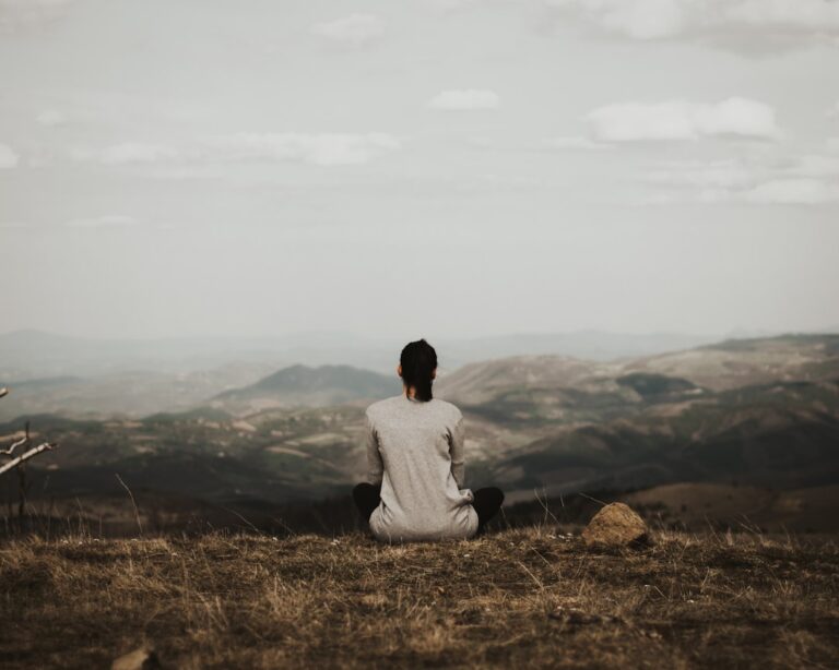 Intégrer facilement la méditation dans votre routine quotidienne